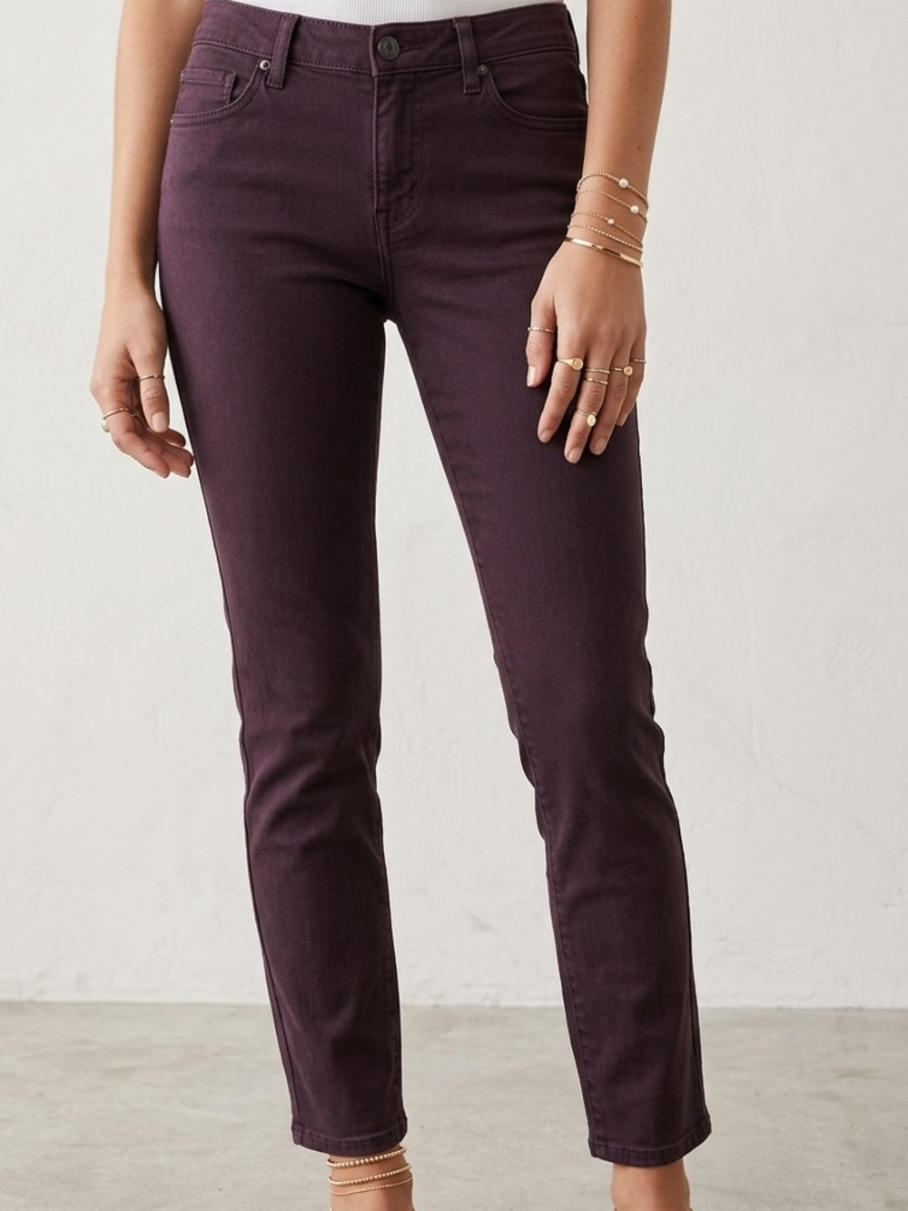 Authentic Brody Burgundy Slim Straight Leg Jeans Mid-Rise